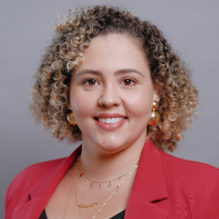 Marcela F. Oliveira